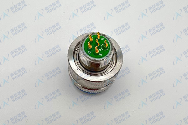 圆形连接器（军用连接器）